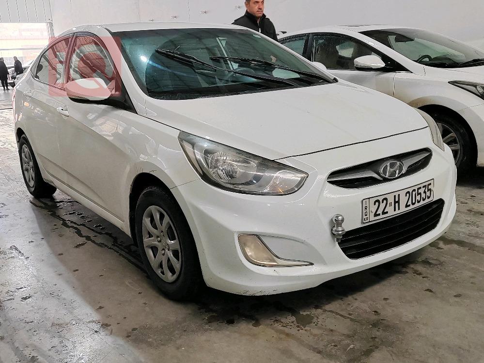 هیوندای ئەکسنت